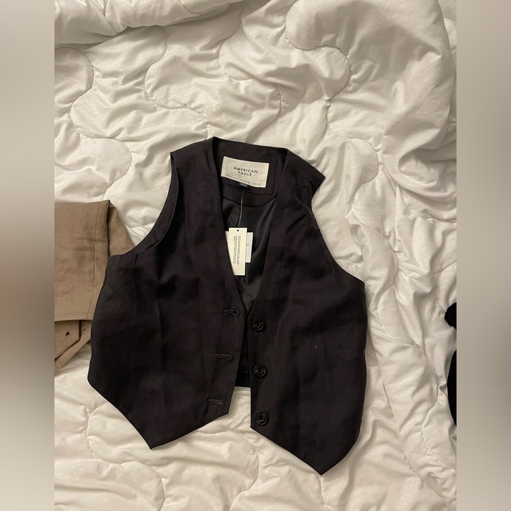 Button down Vest